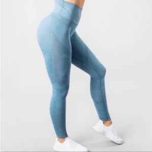 Alphalete Storm Blue Aero Leggings XS